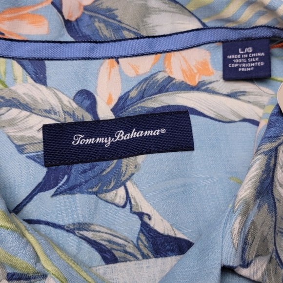 Tommy Bahama Light Blue Adara Garden 100% Silk Camp Shirt L - Picture 4 of 6